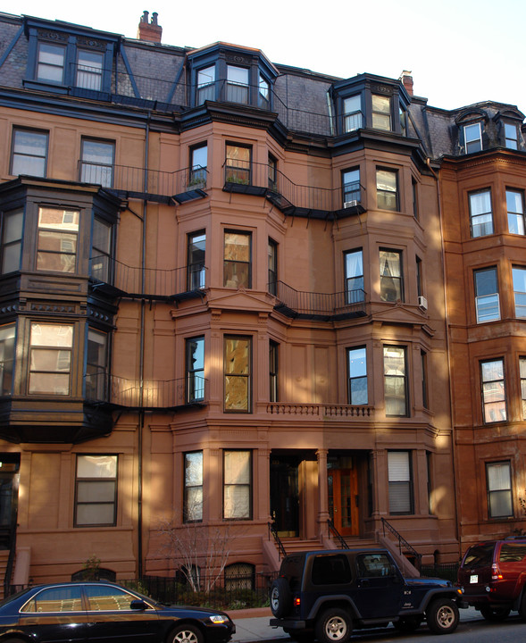 195 Beacon St in Boston, MA - Building Photo