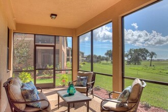 6914 Grand Estuary Trail-Unit -101 in Bradenton, FL - Foto de edificio - Building Photo