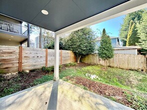 4117 Delridge Wy SW in Seattle, WA - Building Photo - Building Photo