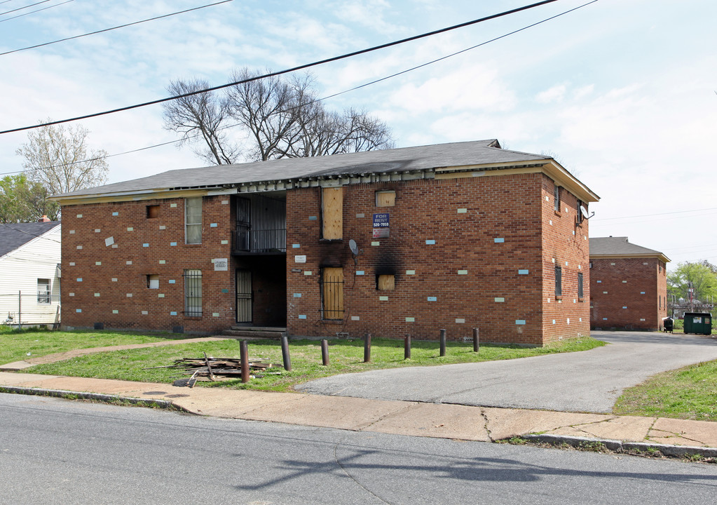 860 N 7th St in Memphis, TN - Building Photo