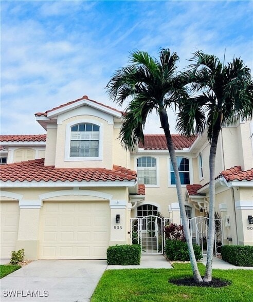 property at 15091 Tamarind Cay Ct