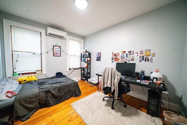 100 Calumet St, Unit 2 in Boston, MA - Building Photo - Building Photo