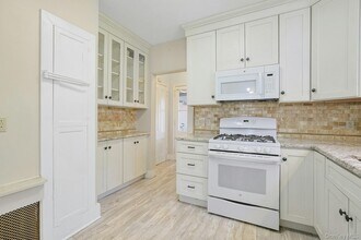 46 Mile Rd in Suffern, NY - Building Photo - Building Photo