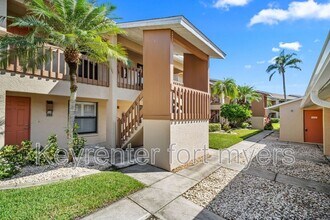 15350 Moonraker Ct in North Fort Myers, FL - Building Photo - Building Photo