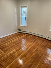 40 Temple St, Unit #1 in Somerville, MA - Building Photo - Building Photo
