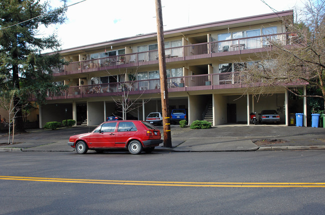 1219 Grand Ave in San Rafael, CA - Building Photo - Building Photo