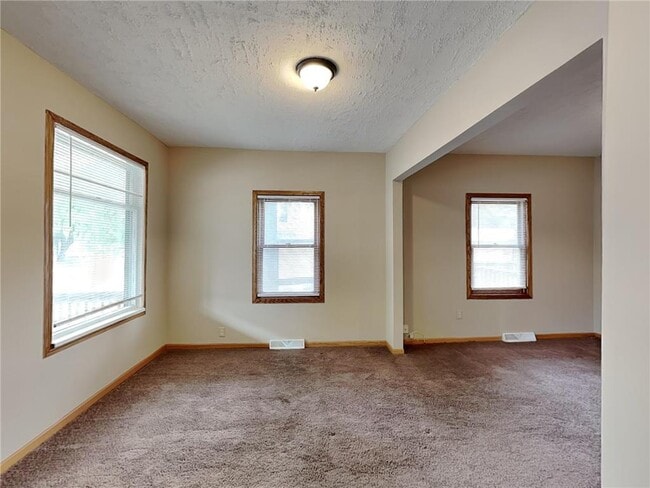 3613 E 42nd St in Minneapolis, MN - Building Photo - Building Photo