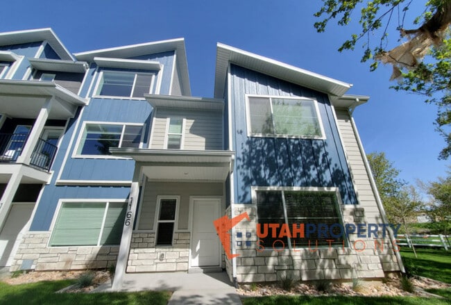 1166 Haight Creek Loop in Farmington, UT - Building Photo - Building Photo