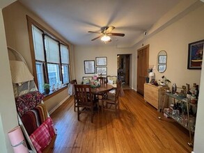 3317 N Troy St, Unit 3317 n troy st #2 in Chicago, IL - Building Photo - Building Photo