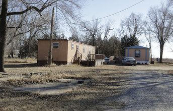 309 W Eagle St in Bentley, KS - Building Photo - Building Photo