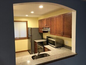 156 Highwood Dr in Franklin, MA - Building Photo - Building Photo