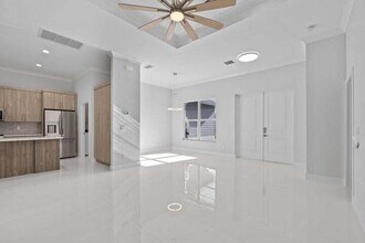 419 SW Namoit Pl in Port St. Lucie, FL - Building Photo - Building Photo