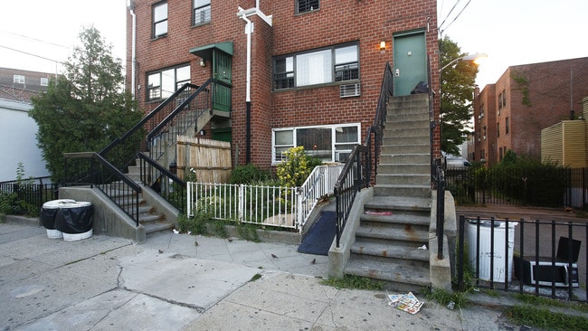 1078 Hegeman Ave in Brooklyn, NY - Building Photo - Building Photo