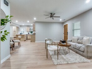 3160 Bannon Dr in Dallas, TX - Building Photo - Building Photo