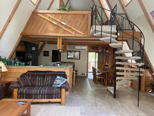 1875 Lacy Ln in Whitefish, MT - Building Photo - Building Photo