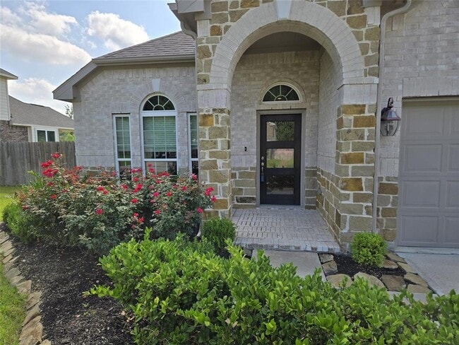 18519 Lilliput Ln in New Caney, TX - Building Photo - Building Photo