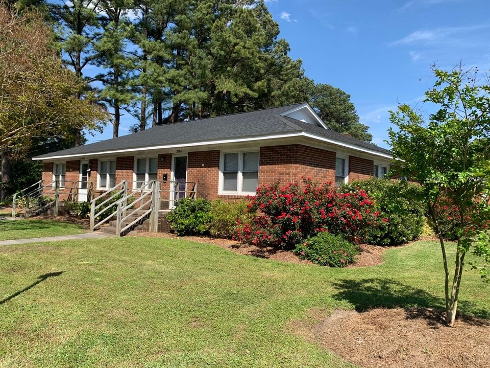 200 Stancill Dr in Greenville, NC - Building Photo