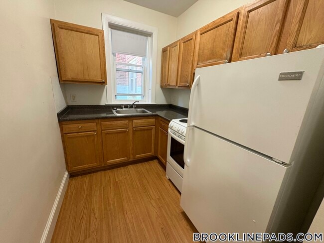 33 Lancaster Terrace