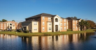 Lakes at North Port Apartments in North Port, FL - Building Photo