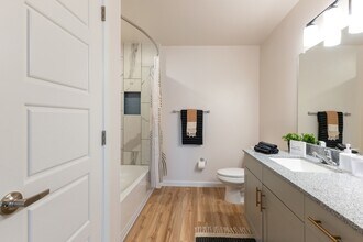 Lapiz Flats Apartments in Grand Prairie, TX - Building Photo - Building Photo