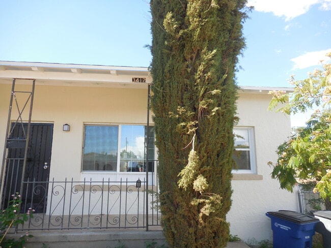 3417 Leavell Ave in El Paso, TX - Building Photo - Building Photo