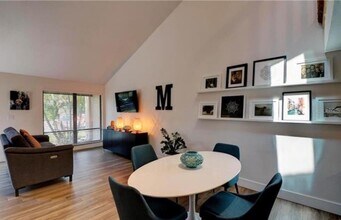 7164 Almendro Terrace in Ft. Myers, FL - Building Photo - Building Photo