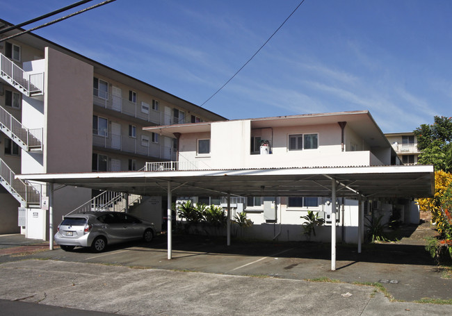 1510 Liholiho St in Honolulu, HI - Building Photo - Building Photo