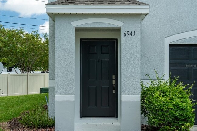 6941 47th Ln N in Pinellas Park, FL - Building Photo - Building Photo