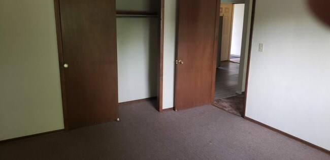 306 E Johnson St, Unit # 4 in Collinsville, IL - Building Photo - Building Photo