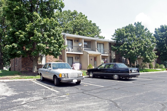 Boulder Ridge in Wyoming, MI - Foto de edificio - Building Photo