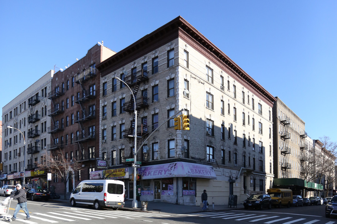 569 West 171st Street in New York, NY - Building Photo