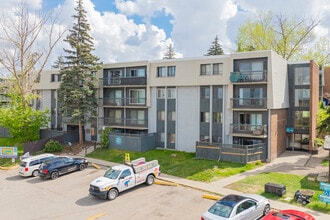 Bonaventure Apartments in Calgary, AB - Building Photo - Building Photo