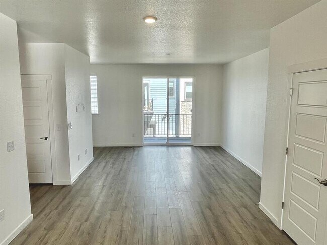 11161 W 53rd Pl in Wheat Ridge, CO - Building Photo - Building Photo