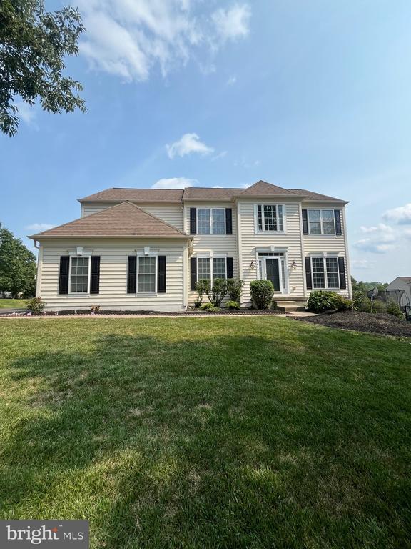 property at 2825 Mountain Laurel Dr