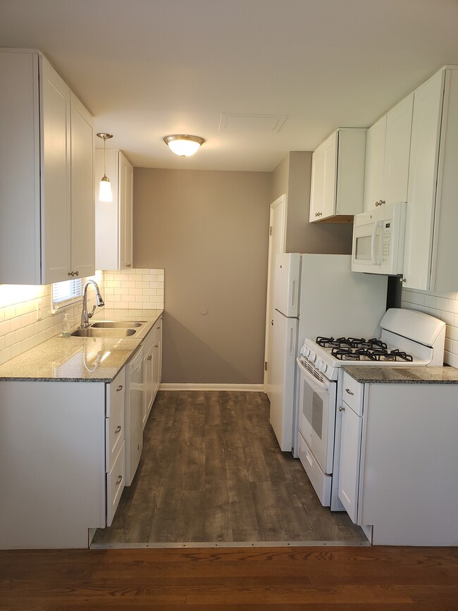 property at 6615 Walrond Ave
