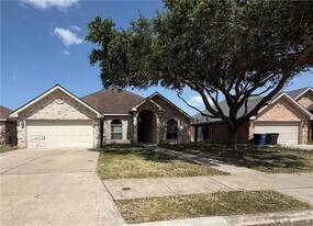 2204 N 48th St in McAllen, TX - Building Photo