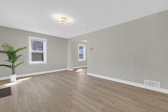 1516 Speechley Blvd in Berkeley, IL - Building Photo - Building Photo