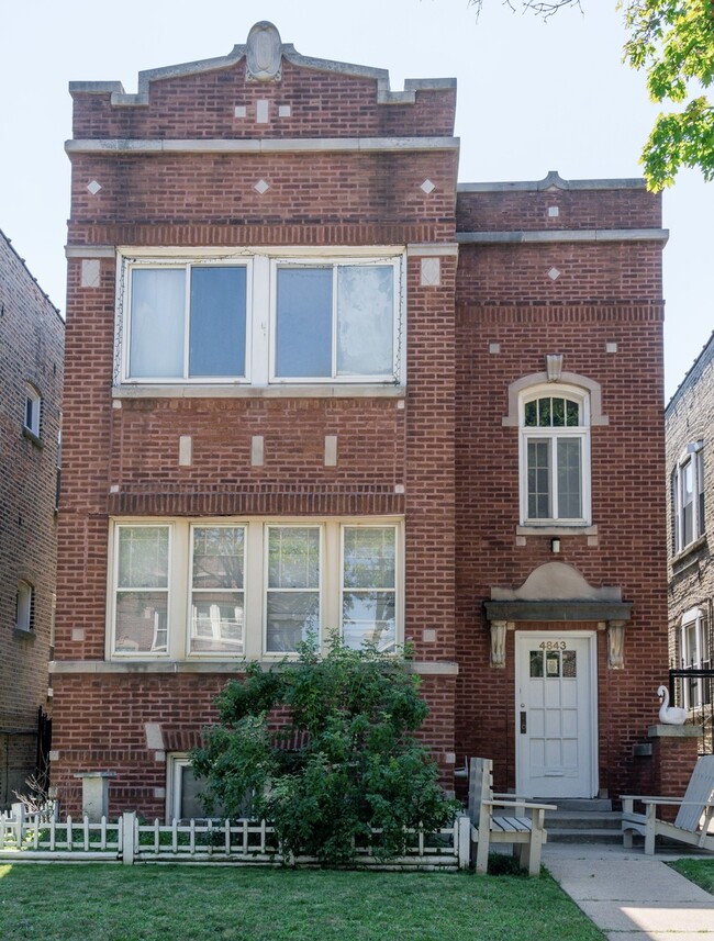 property at 4843 W George St