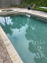 329 57th Ave S in St. Petersburg, FL - Foto de edificio - Building Photo