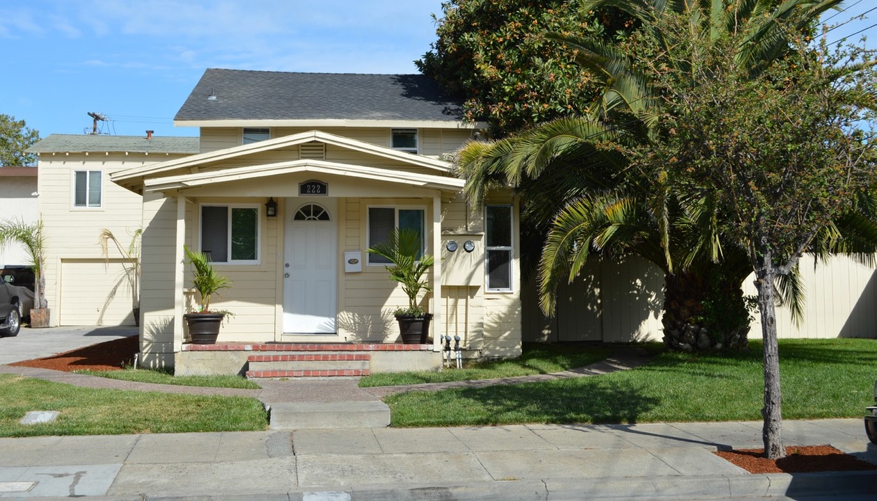 222-226 Hemlock Ave in Redwood City, CA - Building Photo