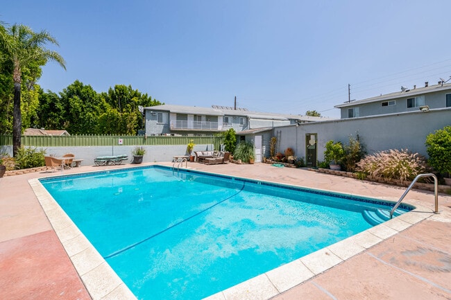 property at 6169 Coldwater Canyon Ave