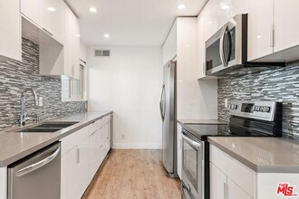 23665 Park Capri in Calabasas, CA - Building Photo - Building Photo