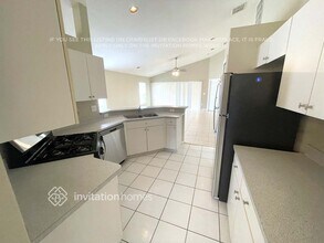 24436 Summer Wind Ct in Lutz, FL - Building Photo - Building Photo