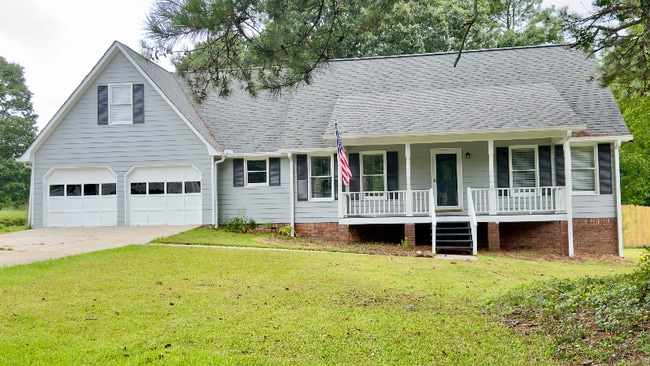 22 Edgewood Dr in Carrollton, GA - Foto de edificio - Building Photo