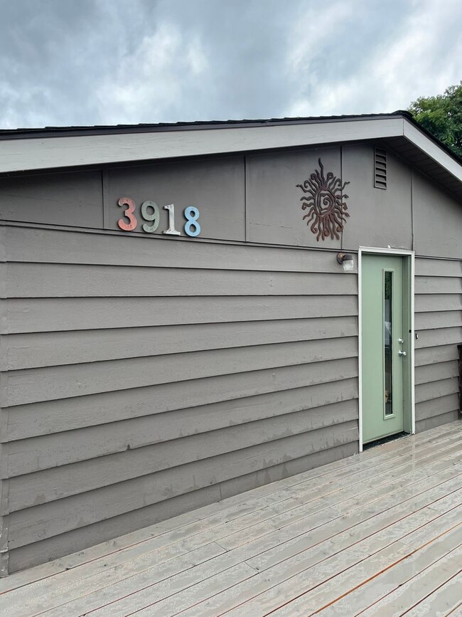 3918 S Ave in Anacortes, WA - Building Photo - Building Photo