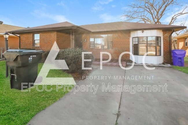 property at 742 Highland Pkwy