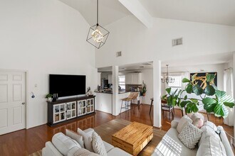 1425 W 26th St in Houston, TX - Building Photo - Building Photo