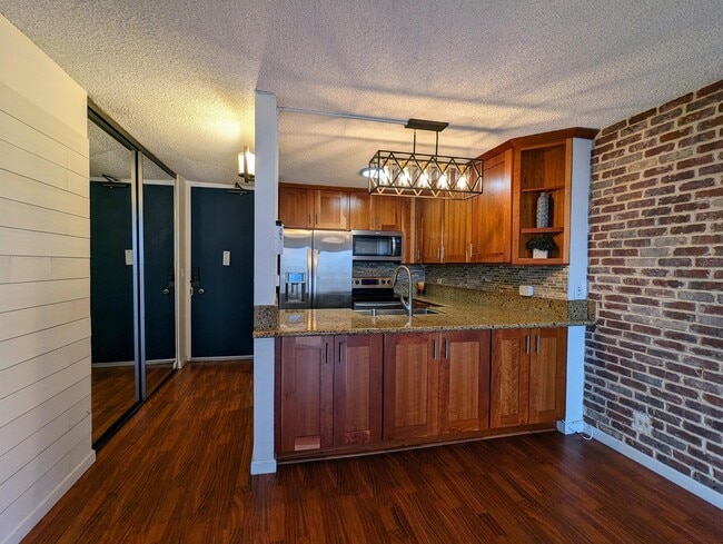 property at 98-500-500 Koauka Loop