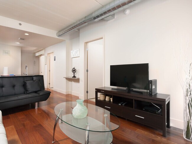 2021 Chestnut St in Philadelphia, PA - Building Photo - Building Photo