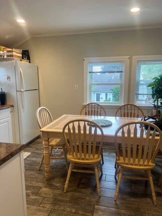295 Rumney Rd, Unit 2 in Revere, MA - Building Photo - Building Photo